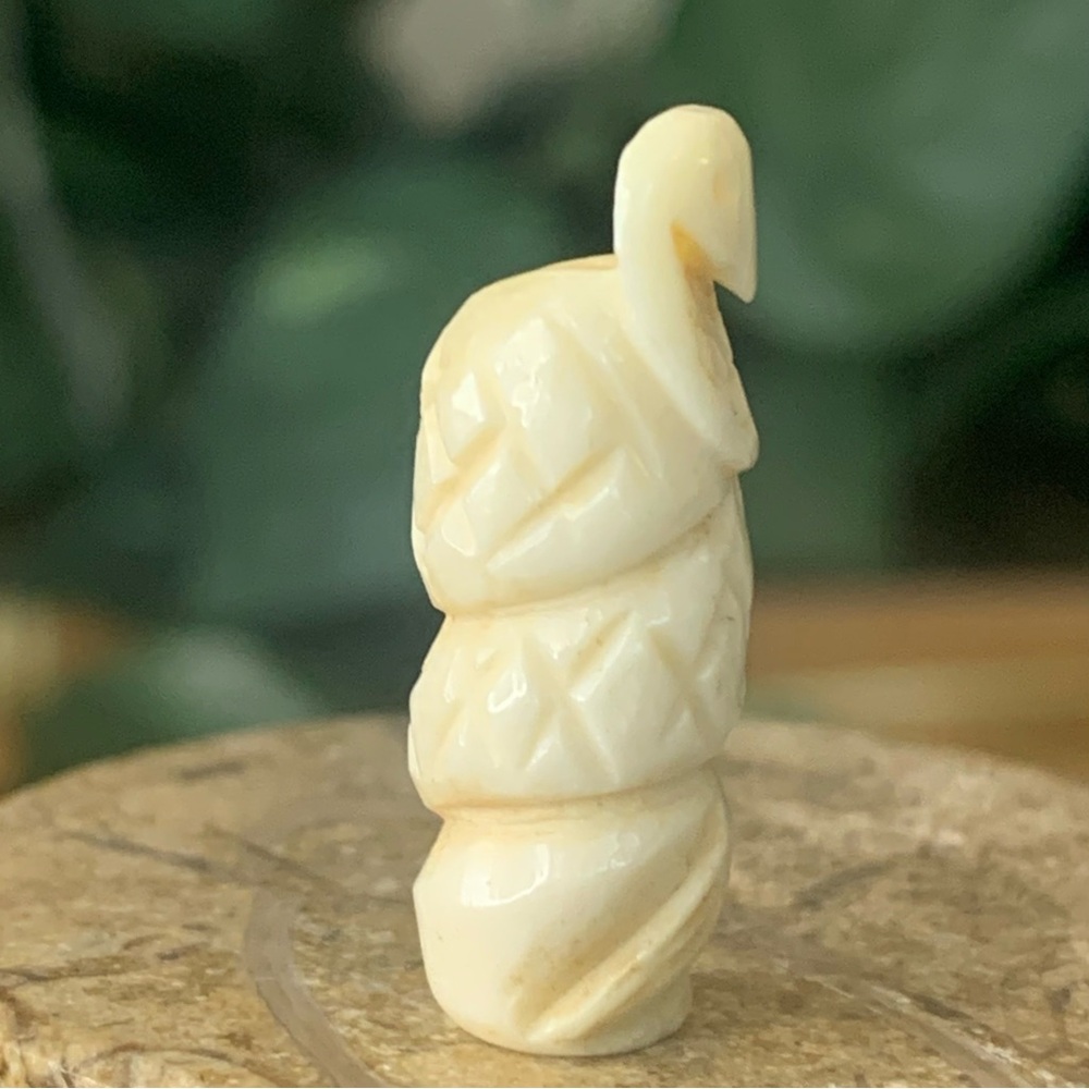 Hand Carved Snake Bone Bead Top Drilled Detailed Coiled Cobra Animal Carving 1" - Picture 5 of 16